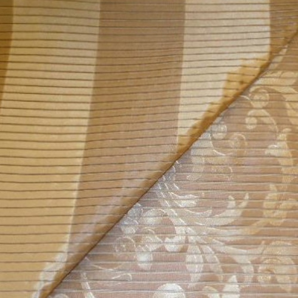 Fabricut Pattern Leonidas in color Doe